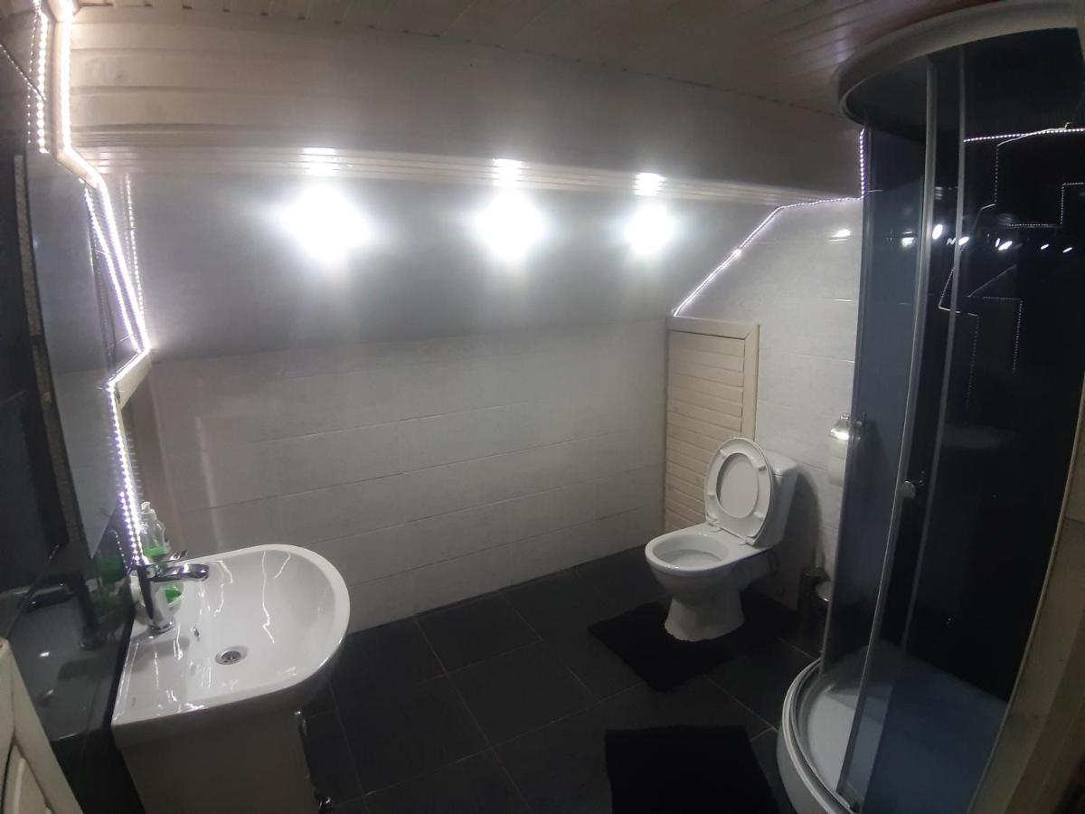 Barlig Apartment Yaremche Bagian luar foto